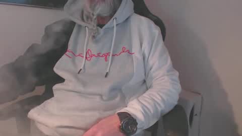 mr_boombastic2021 online show from 02.01.25