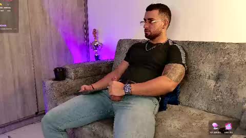 Snapshot of mr_david_cox chatting on 02.27.25 David online show from 02.27.25