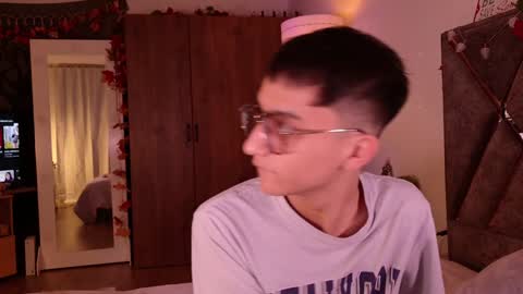 Snapshot of mr_evan1 chatting on 12.10.24 Mr Evans online show from 12.10.24