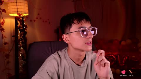 Snapshot of mr_evan1 chatting on 02.07.25 Mr Evans online show from 02.07.25