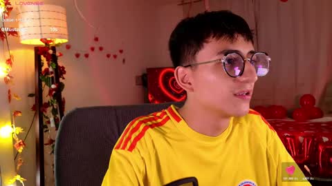 Snapshot of mr_evan1 chatting on 02.13.25 Mr Evans online show from 02.13.25