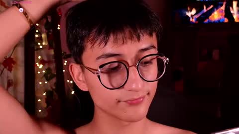 Snapshot of mr_evan1 chatting on 02.17.25 Mr Evans online show from 02.17.25