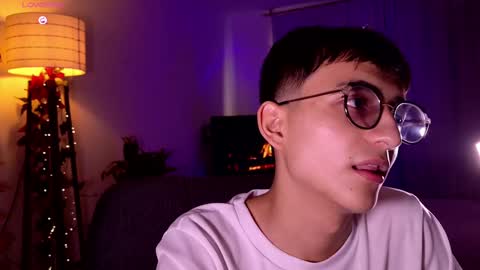 Snapshot of mr_evan1 chatting on 03.02.25 Mr Evans online show from 03.02.25