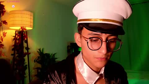 Snapshot of mr_evan1 chatting on 03.11.25 Mr Evans online show from 03.11.25