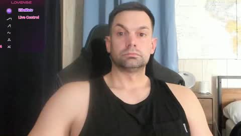 Snapshot of mr_mac69 chatting on 02.13.25 Cam online show from 02.13.25