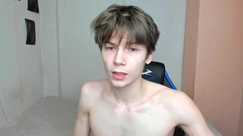 Snapshot of mr_makentoshi chatting on 01.31.25 Makentoshi online show from 01.31.25