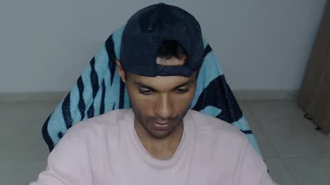 Max online show from 11.10.25