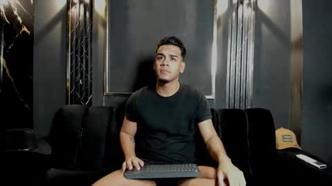 mr_maximo online show from 12.17.25