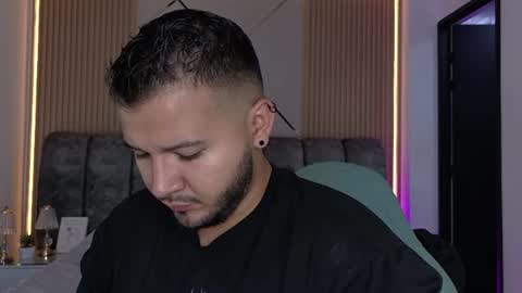 MIKEE online show from 07.02.26