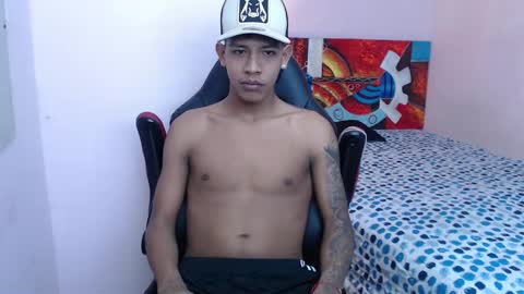 Snapshot of mr_stiven_ chatting on 01.15.25 mr_stiven_ online show from 01.15.25