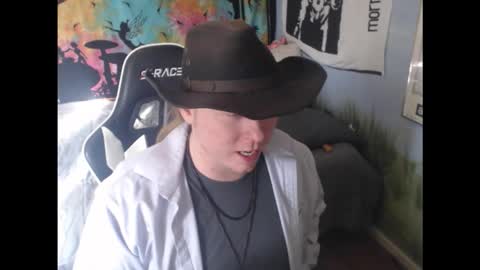 mr_strawberry online show from 12.20.25