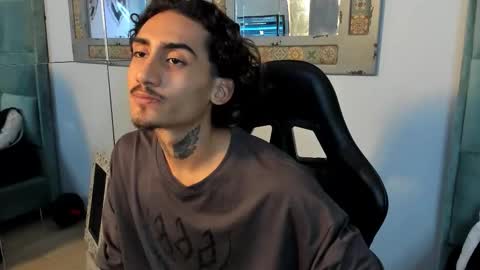 MR online show from 11.02.25