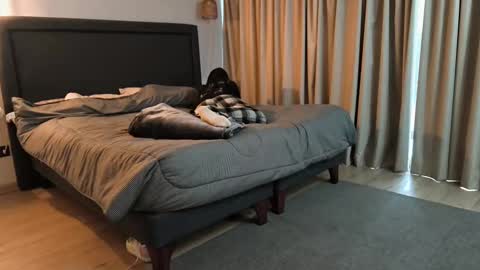 Snapshot of mrandmssin chatting on 09.28.25 mrandmssin online show from 09.28.25