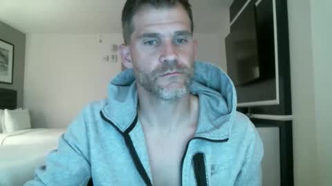 Snapshot of mrasstastix chatting on 10.18.25 MrAsstastix online show from 10.18.25