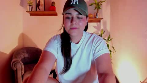 Laura online show from 03.11.25