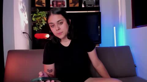 Laura online show from 09.09.25