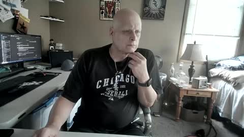 Snapshot of mrclean_55 chatting on 10.06.25 MrClean55 online show from 10.06.25