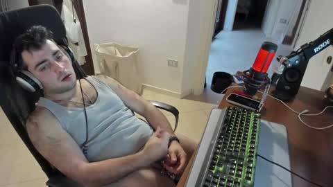 Snapshot of mrclean_97 chatting on 02.19.25 GoodBoy online show from 02.19.25