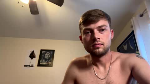 Snapshot of mrcoolguy68 chatting on 09.26.25 mrcoolguy68 online show from 09.26.25