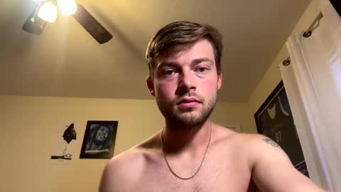 Snapshot of mrcoolguy68 chatting on 11.03.25 mrcoolguy68 online show from 11.03.25