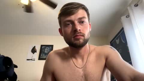 Snapshot of mrcoolguy68 chatting on 02.11.26 mrcoolguy68 online show from 02.11.26