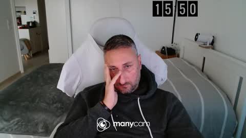 Snapshot of mrdr0o0o chatting on 11.23.25 mrdr0o0o online show from 11.23.25