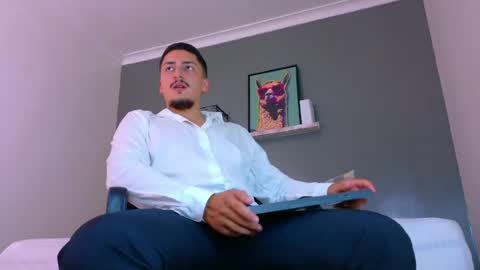Mr Fox online show from 06.13.26