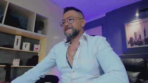 MrFrank. online show from 11.06.25