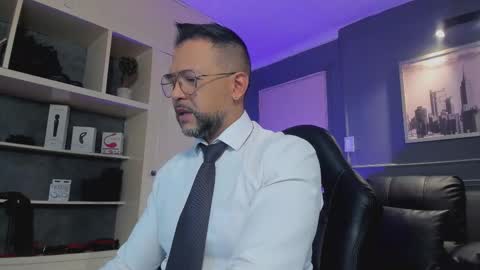 MrFrank. online show from 11.10.25