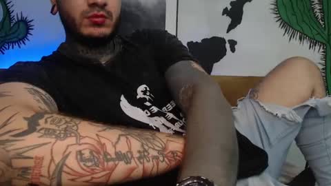 Snapshot of mrmanny__ chatting on 12.14.24 mrmanny__ online show from 12.14.24