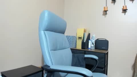 mromg007 online show from 11.18.25