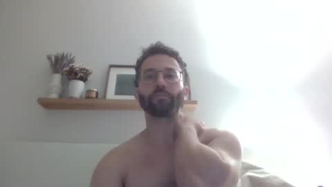 Snapshot of mrqatnight chatting on 09.26.25 mrqatnight online show from 09.26.25