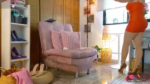 Snapshot of mrs_edha_ chatting on 06.16.26 Edha online show from 06.16.26