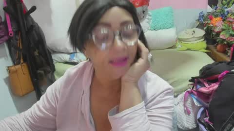 mrs_mommy online show from 05.02.26
