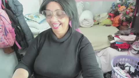 mrs_mommy online show from 05.06.26