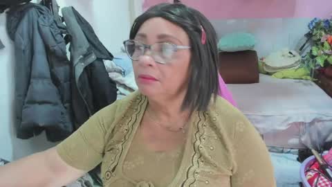 mrs_mommy online show from 05.19.26