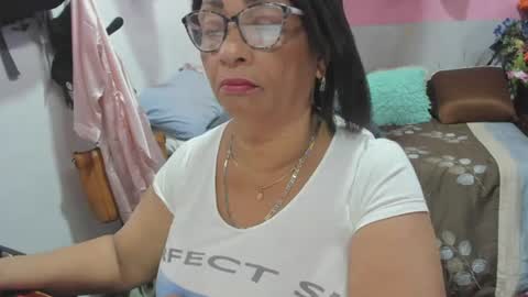 mrs_mommy online show from 06.16.26