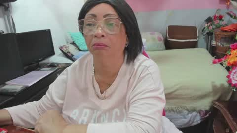 mrs_mommy online show from 07.26.26