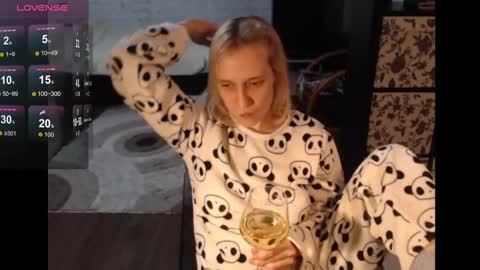 Sasha online show from 01.01.25