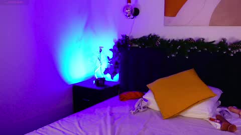 Snapshot of mrsprude chatting on 12.06.24 Molly online show from 12.06.24