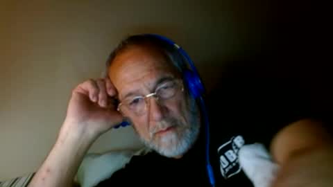 mrtease5 online show from 04.18.26