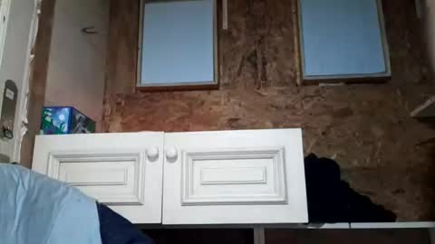 Snapshot of mrthickness80 chatting on 12.21.25 mrthickness80 online show from 12.21.25