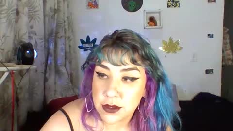 Snapshot of mrvenusx chatting on 11.24.25 Mrs Venus online show from 11.24.25