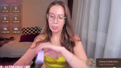 Snapshot of ms_allison chatting on 02.13.25 Allison online show from 02.13.25