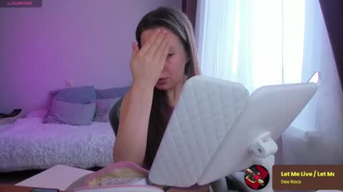 Snapshot of ms_allison chatting on 02.28.25 Allison online show from 02.28.25