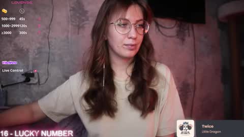 Snapshot of ms_allison chatting on 10.20.25 Allison online show from 10.20.25