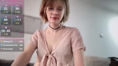 ms_christiana online show from 10.12.25