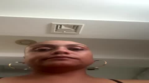ms_discreet online show from 07.10.26