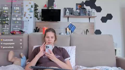 Ms ForYOU online show from 10.27.25