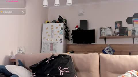 Snapshot of ms_foryou chatting on 06.12.26 Ms ForYOU online show from 06.12.26